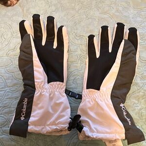Columbia Black and White Women's Gloves